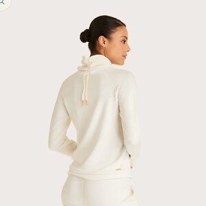 Alala Super Soft Fleece Pullover - Ivory